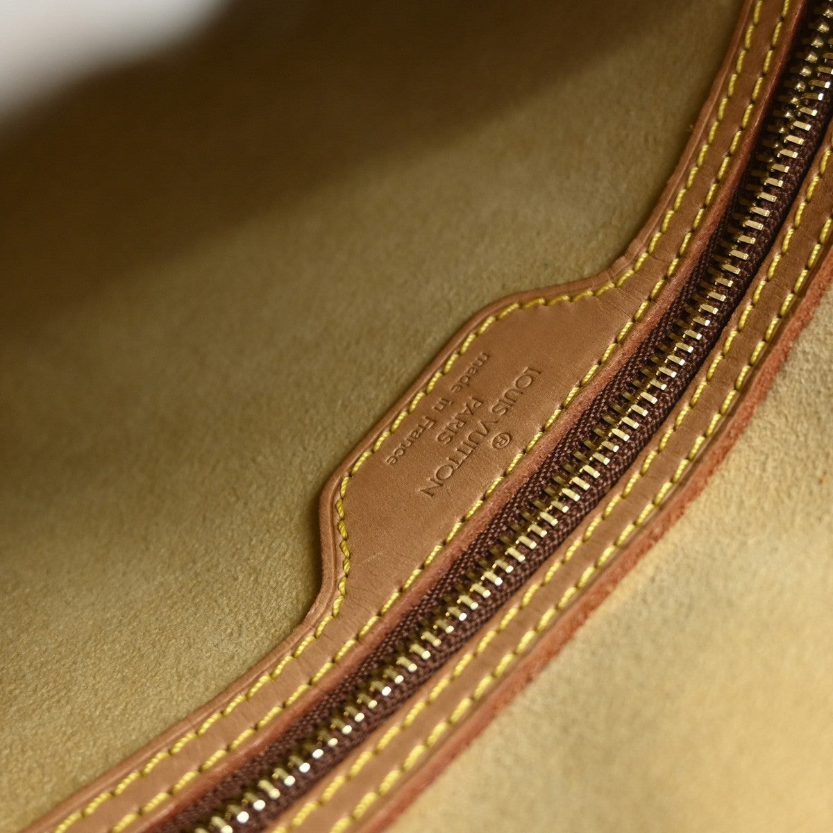 Louis Vuitton Monogram Looping Handbag Monogram Canvas Brown Canvas Shoulder Bag Bag (Authentic Pre-Loved)
