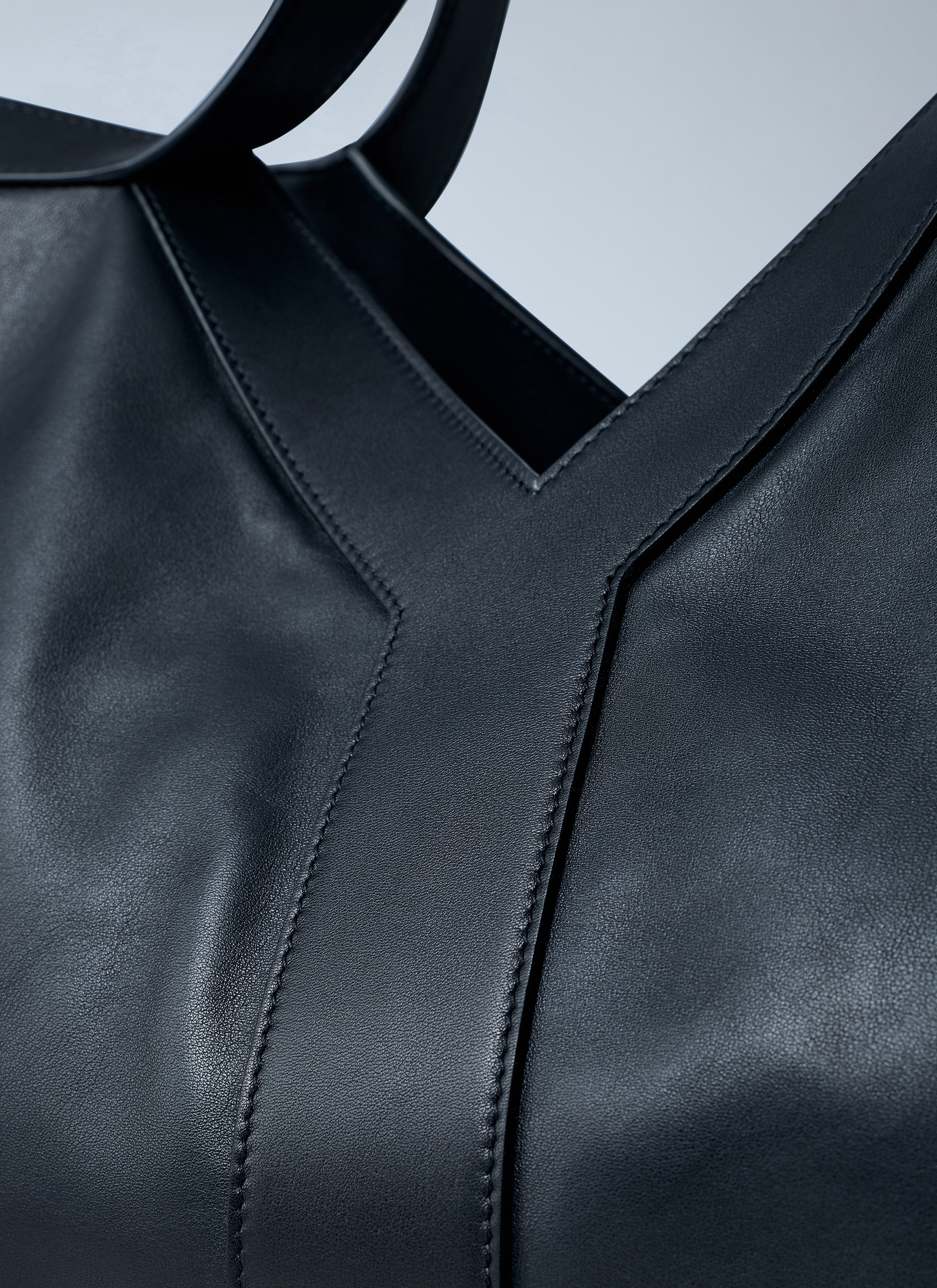 Saint Laurent Saint Laurent Men Large Y-Shaped Leather Tote Bag