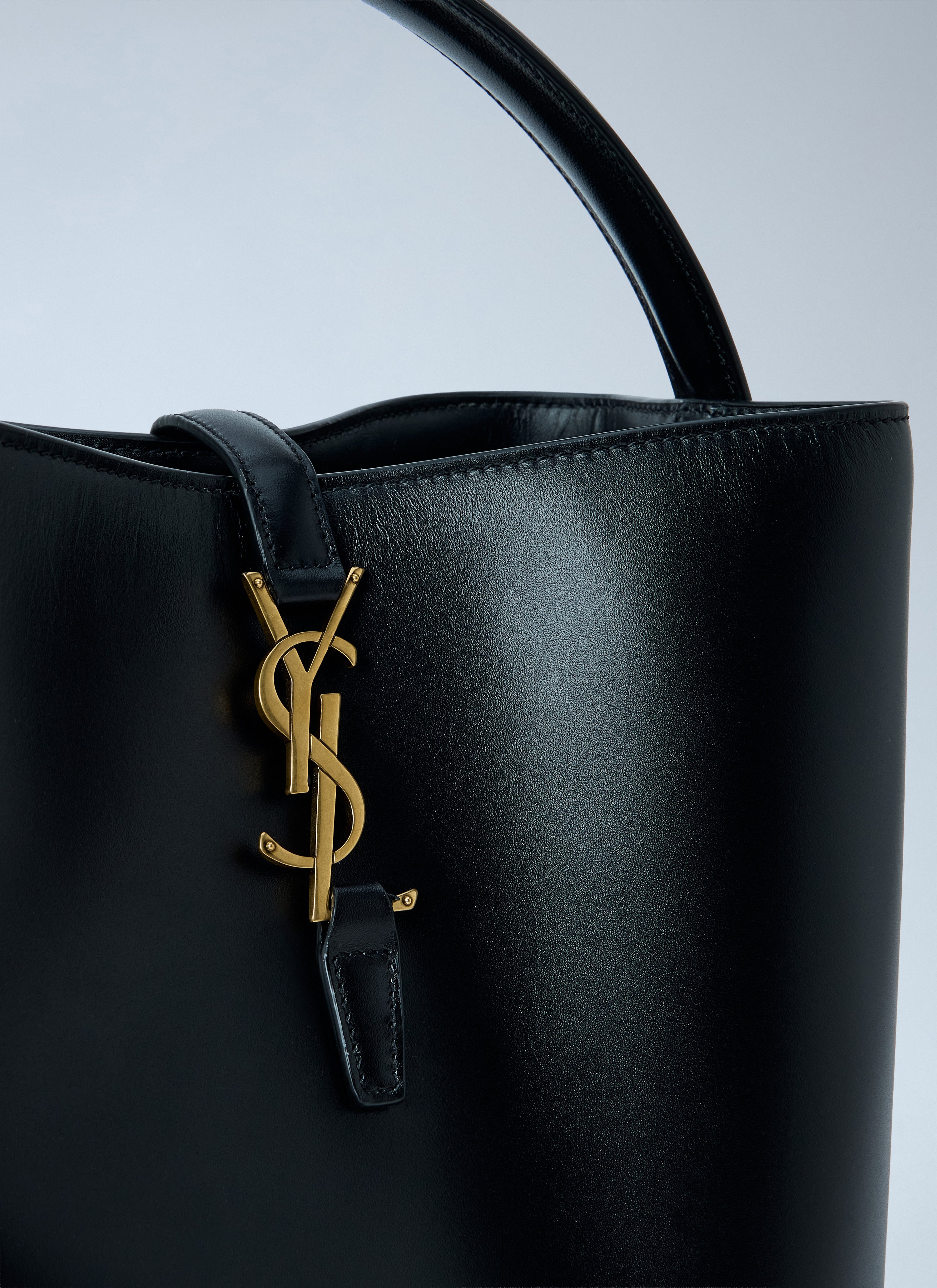 Saint Laurent Saint Laurent Women Le 37 Leather Bucket Bag