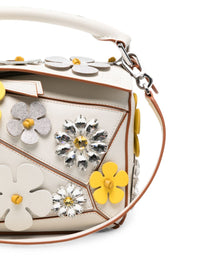 LOEWE PAULA'S IBIZA Loewe Paula's Ibiza Women Puzzle Daisy Small Leather Handbag