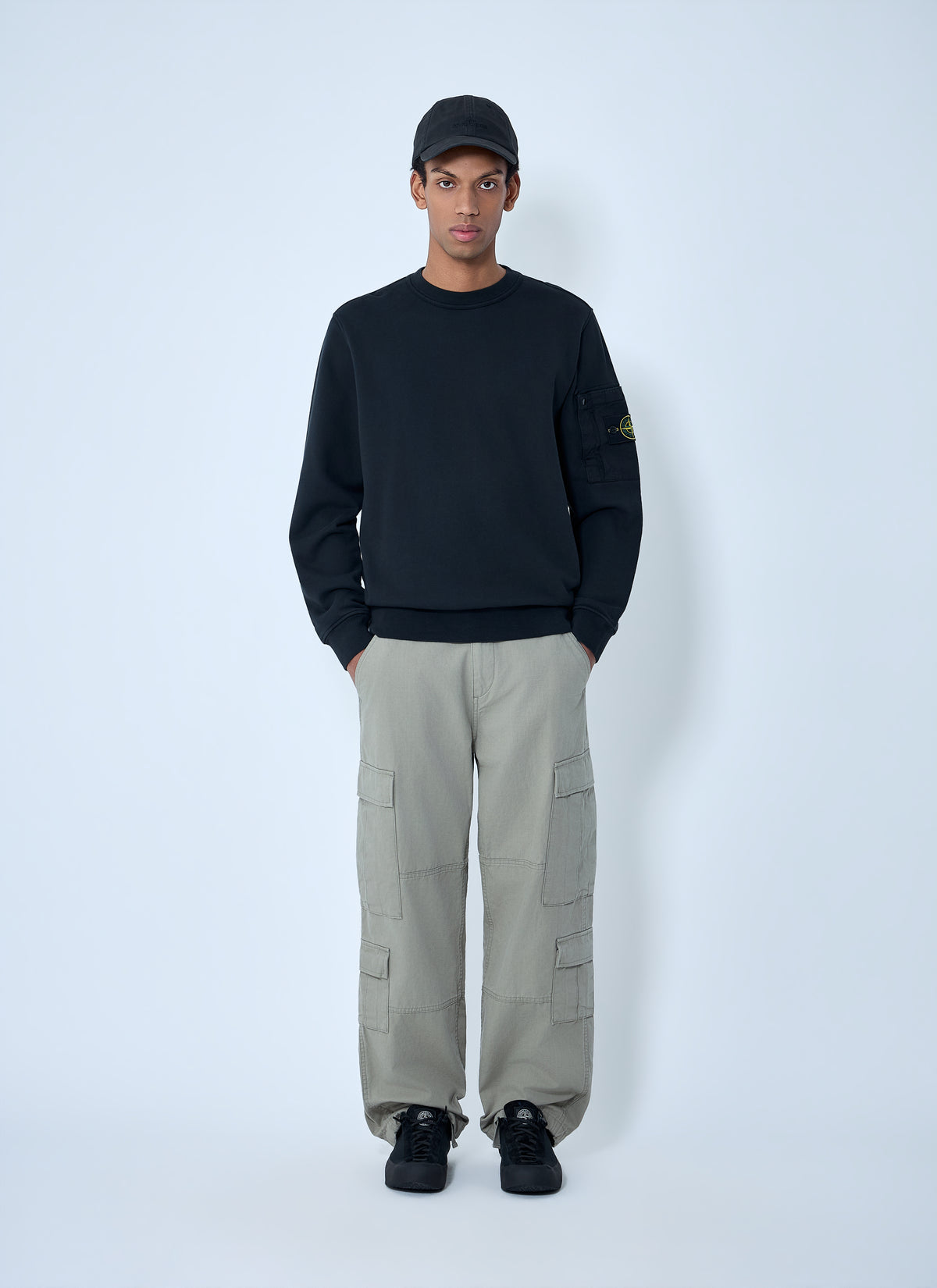 Stone Island Men Logo Motif Sweatshirt