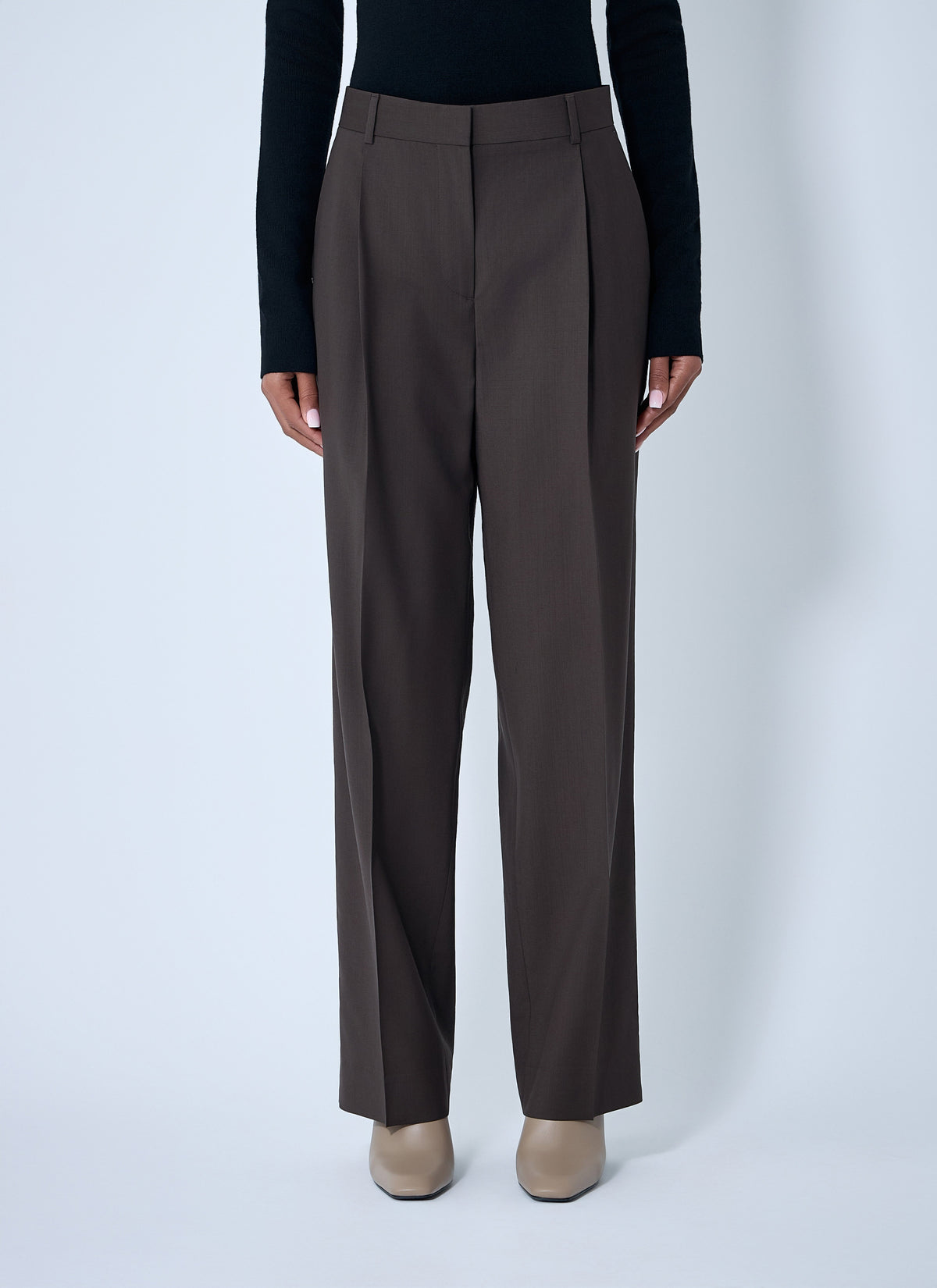 Toteme Women Pleated Pants