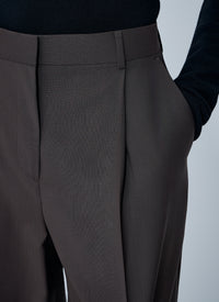 Toteme Women Pleated Pants