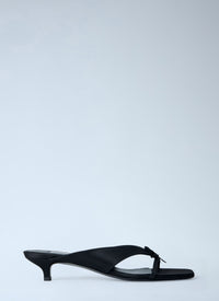 Toteme Women Bow Satin Sandals