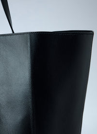 Toteme Women Roam Leather Tote Bag