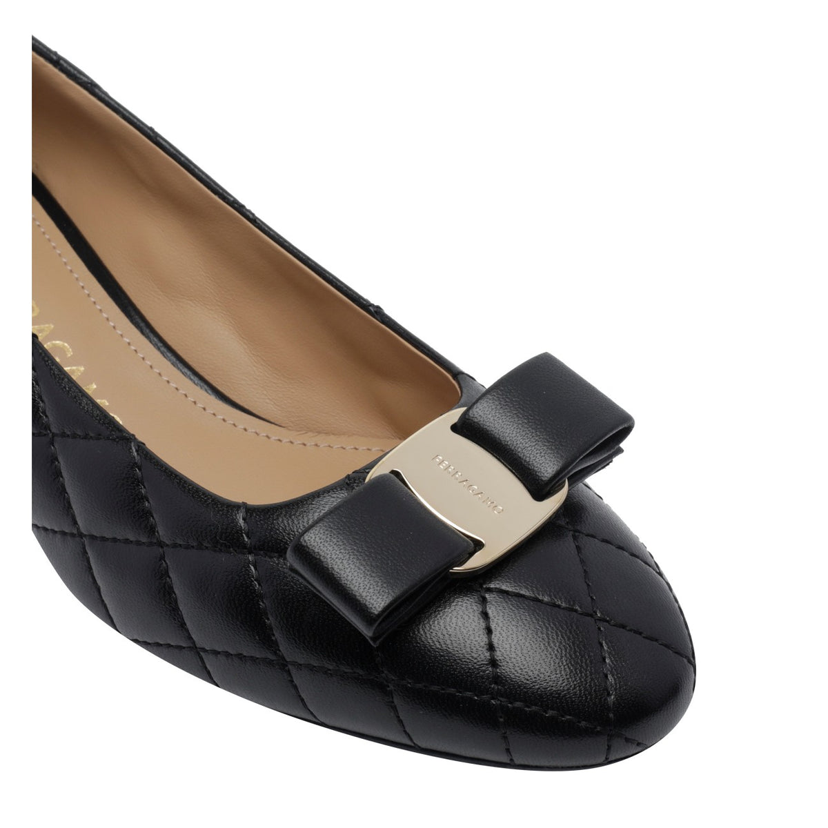 Ferragamo Ferragamo Women Vara 2.0 Quilted Pumps