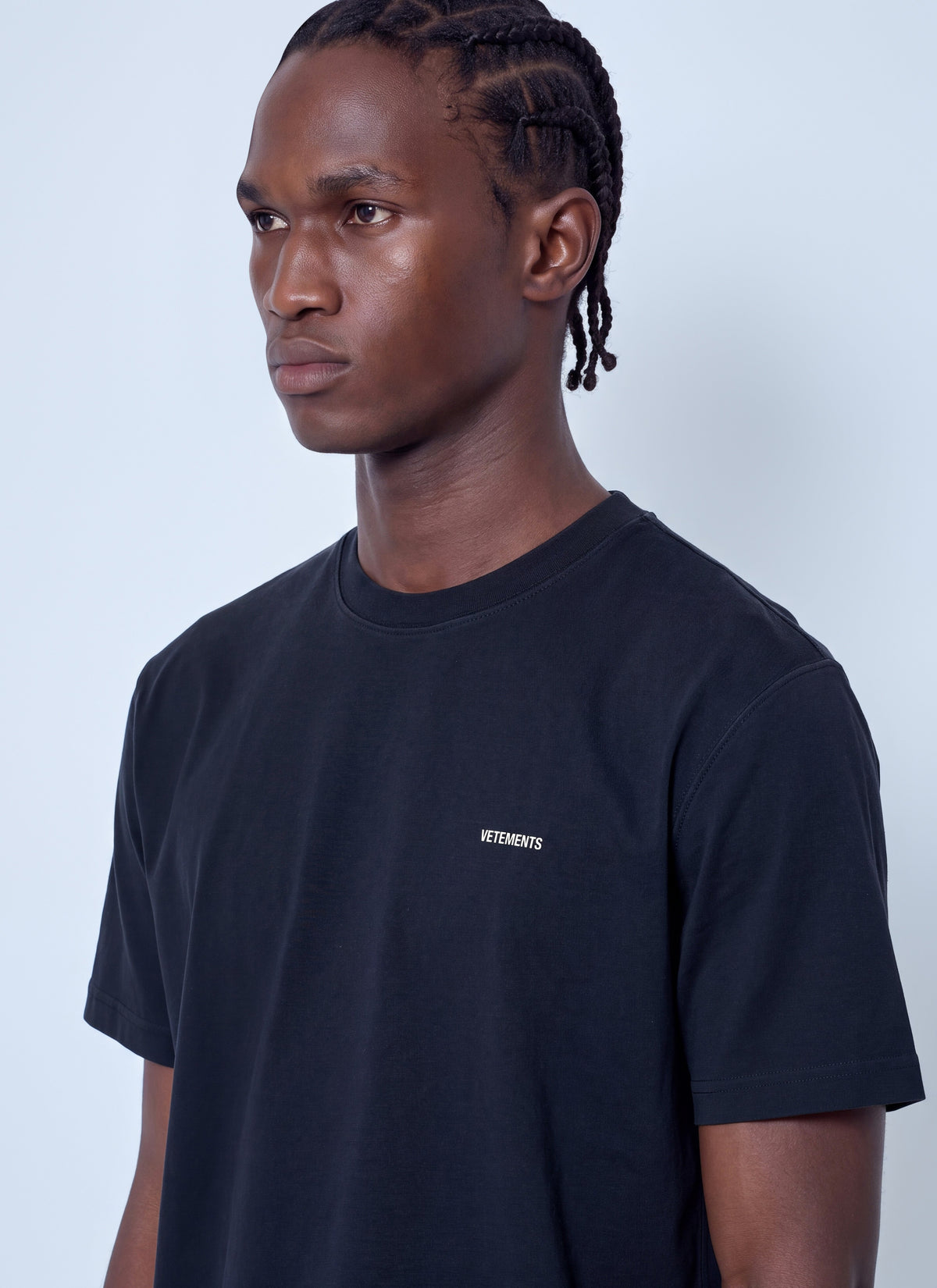 Vetements Men Classic Logo Regular T-Shirt