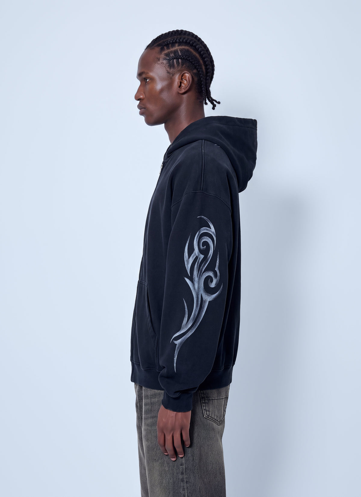 Vetements Men Graffiti Tribal Zip-Up Hoodie