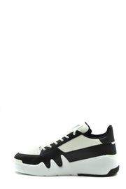 Giuseppe Zanotti Sneakers Color: Sky Material: 100%  leather